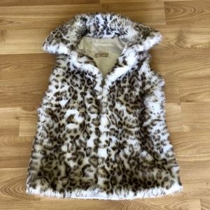 Fur vest